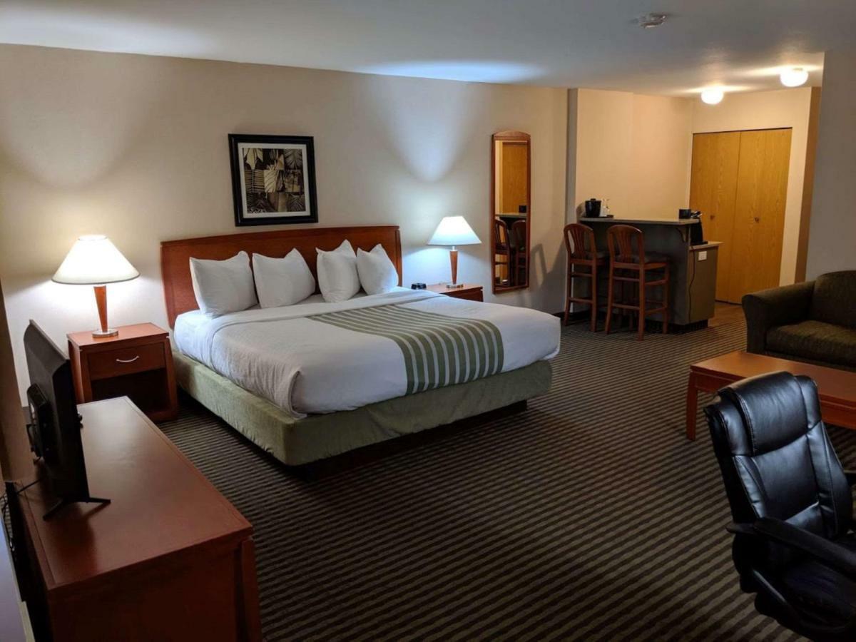 Surestay Hotel By Best Western Chilliwack Exterior foto